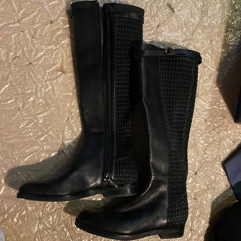 Black boots